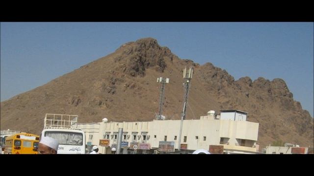 Самая выдающаяся гора Пресветлой Медины - это гора Ухуд