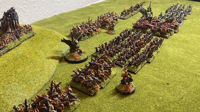 Warmaster army showcases - 3 small armies, Vampire Counts, Bretonnia, High elves