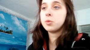 круто девушка читает реп