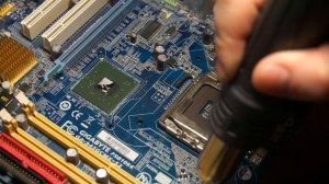 первая проба пайки феном паяльной станции Lukey 702