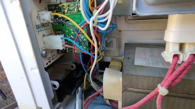 Ремонт кнопки открывания двери микроволновки gorenie горенье смотреть онлайн