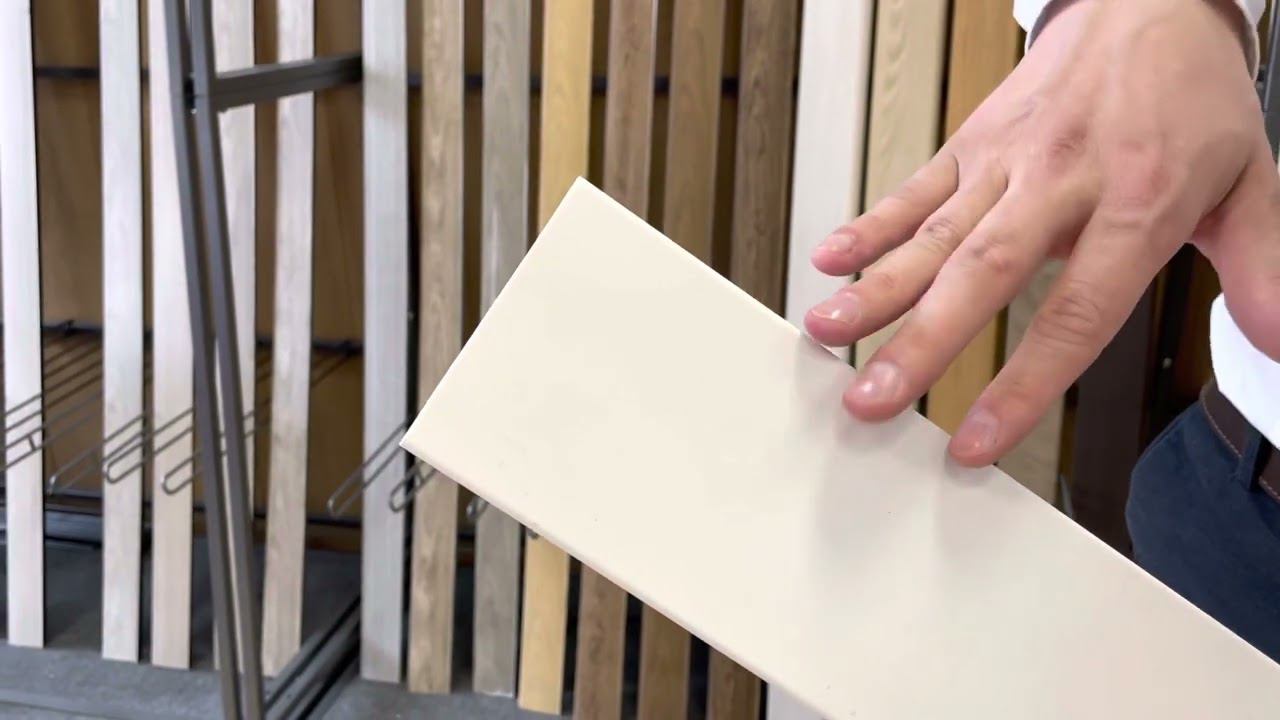 Плинтус Hi Wood B90V1 смотреть онлайн