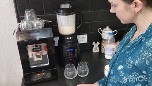 Готовим молочный коктейль. Обзор блендера Kitfort KT-3060 #блендер #блендерkitfort #kitfortkt3060