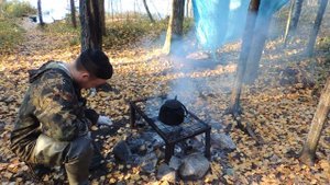 ВКУСНЯТИНА!!! Запекаю мясо и картошку в фольге в углях. ДИКАЯ КУХНЯ