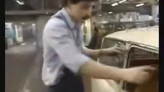 The Communist Trabant смотреть онлайн