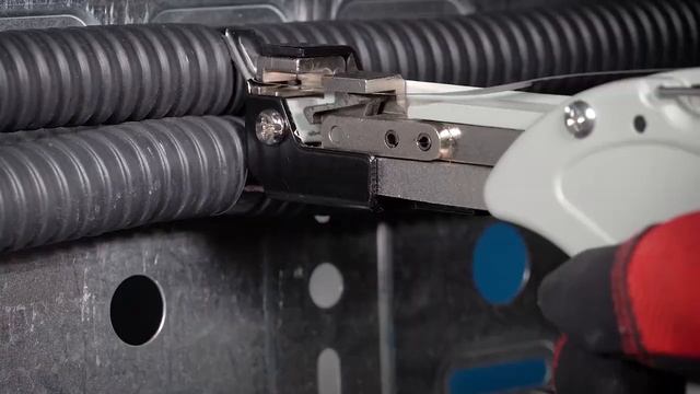 Инструмент TG-05 для монтажа стальных стяжек с регулятором усилия затяжки и автоматической обрезкой