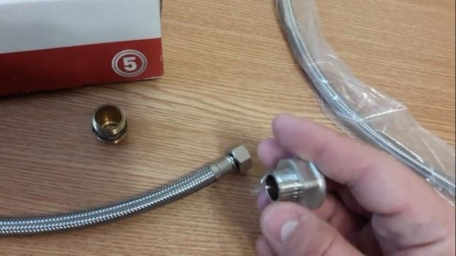 Переходник 3/8. Европейская сантехника. Adapter 3/8. European Plumbing.