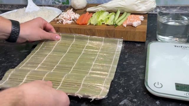 Как приготовить жаренные роллы_!! Темпурные роллы_Три вида начинки. Crispy tempura maki. смотреть онлайн