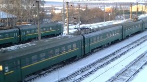 Электропоезд ЭМ9-004 на станции Узуново