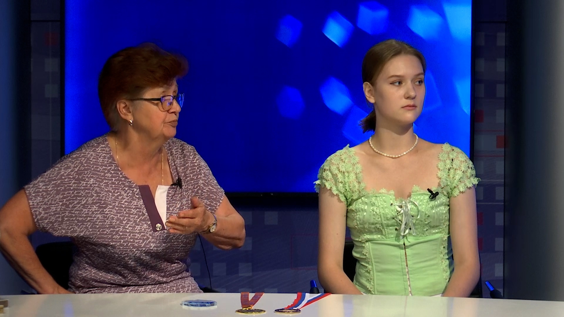 Татьяна Тропина, Диана Миронова, Елена Шибаева и Елисей Царёв в программе "Открытый диалог" от 23 ав