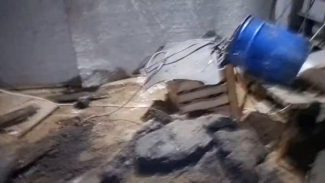 Гараж мечта, закапываем смотровую яму))) смотреть онлайн