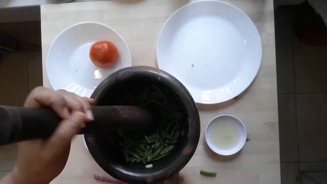 Thai Smashed Long Green Bean Salad Recipe | Tam Tua | ตำถั่ว смотреть онлайн