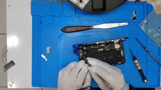 Iphone 7 plus arka kamera değişimi смотреть онлайн