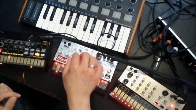 Korg Volca analog Techno, HQ Audio смотреть онлайн