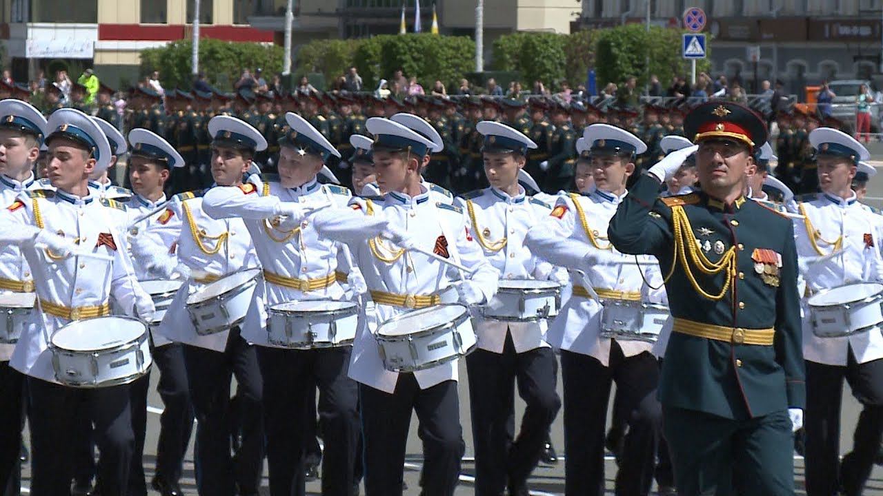 Марш студентов. Военный парад в Ставрополе. Ставрополь парад 9 мая. Краевая на параде. Парад Ставрополь 2019.