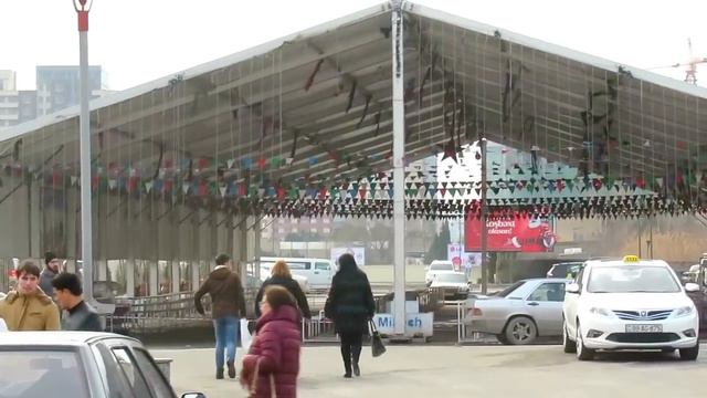 Площадь Победы. м. Гянджлик. Стадион. 28.01.15. Баку смотреть онлайн