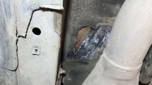 В каких местах сгнивают старые BMW, на примере легендарной e38.