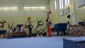 Выступление смешанной пары по спортивной акробатике. Новороссийск