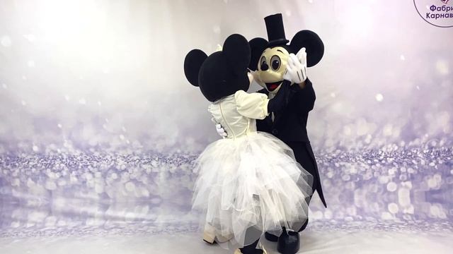 Одежда на ростовую куклу Платье свадебное Минни Маус смотреть онлайн