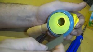 рогатка сделана  из трубы ПВХ ( 25 рублей )