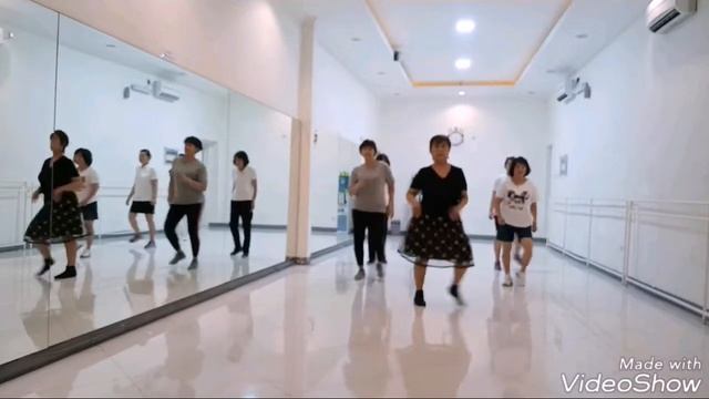 Line Dance - SENORITA BACHATA ( Choreographer: Duma Kristina S & Mitha Primasari ) смотреть онлайн