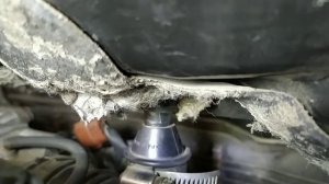 nissan tino. sr20. Бедная смесь. Дымогенератор. Ищу подсос.