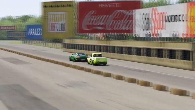 1951 Holden FX UTE Race Truck vs Mercedes-Benz AMG GTR '17 смотреть онлайн