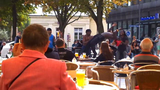 Deutschland Aachen 2014 Ахен . Migranten смотреть онлайн