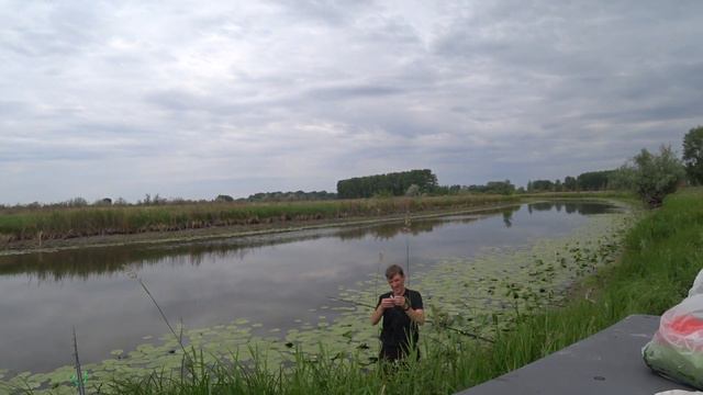 Рыбалка Попали на Жор Карася. смотреть онлайн