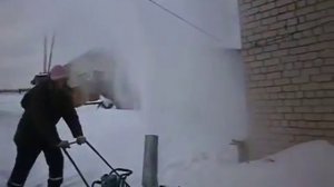 Самодельный снегоуборщик из дружбы!