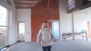 Просторный дом у пруда с лотосами | СИТИ-ЦЕНТР