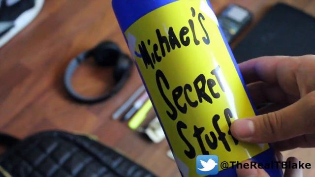 What's In The Bag? | Backpack Essentials смотреть онлайн