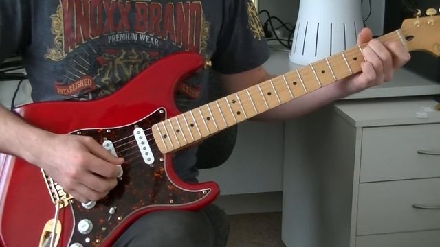 Fender Deluxe Players Stratocaster Demo HD смотреть онлайн