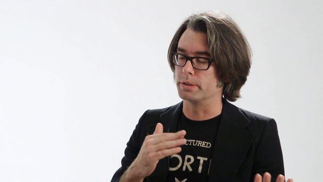 One Artist's Time Travel Story About His Family's Circus смотреть онлайн