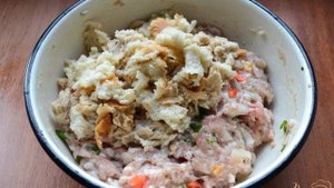Куриные котлеты с болгарским перцем и зеленью