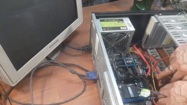 6 причин. Почему загружается компьютер но нет изображения на мониторе. смотреть онлайн