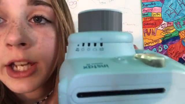 How To Use An Instax Mini 8 Camera? смотреть онлайн