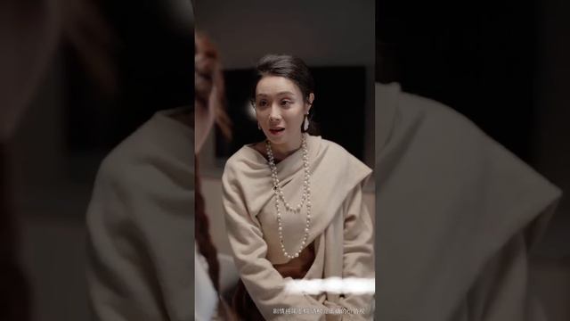 【Multi SUB】女孩被姐妹陷害被流氓猥褻，危急關頭女總裁出現將其救下，而女總裁不知道的是眼前的女孩竟然就是她尋找多年的親生女兒《一直等你來愛我》1-66集全#女頻 #甜宠 #霸道總裁 #灰姑娘