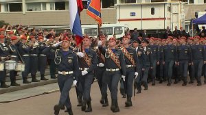 Александр Куренков лично привел к присяге первокурсников Уральского института ГПС МЧС