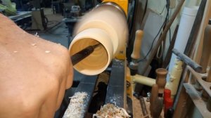 Токарный резец расточной крючок из метчика.