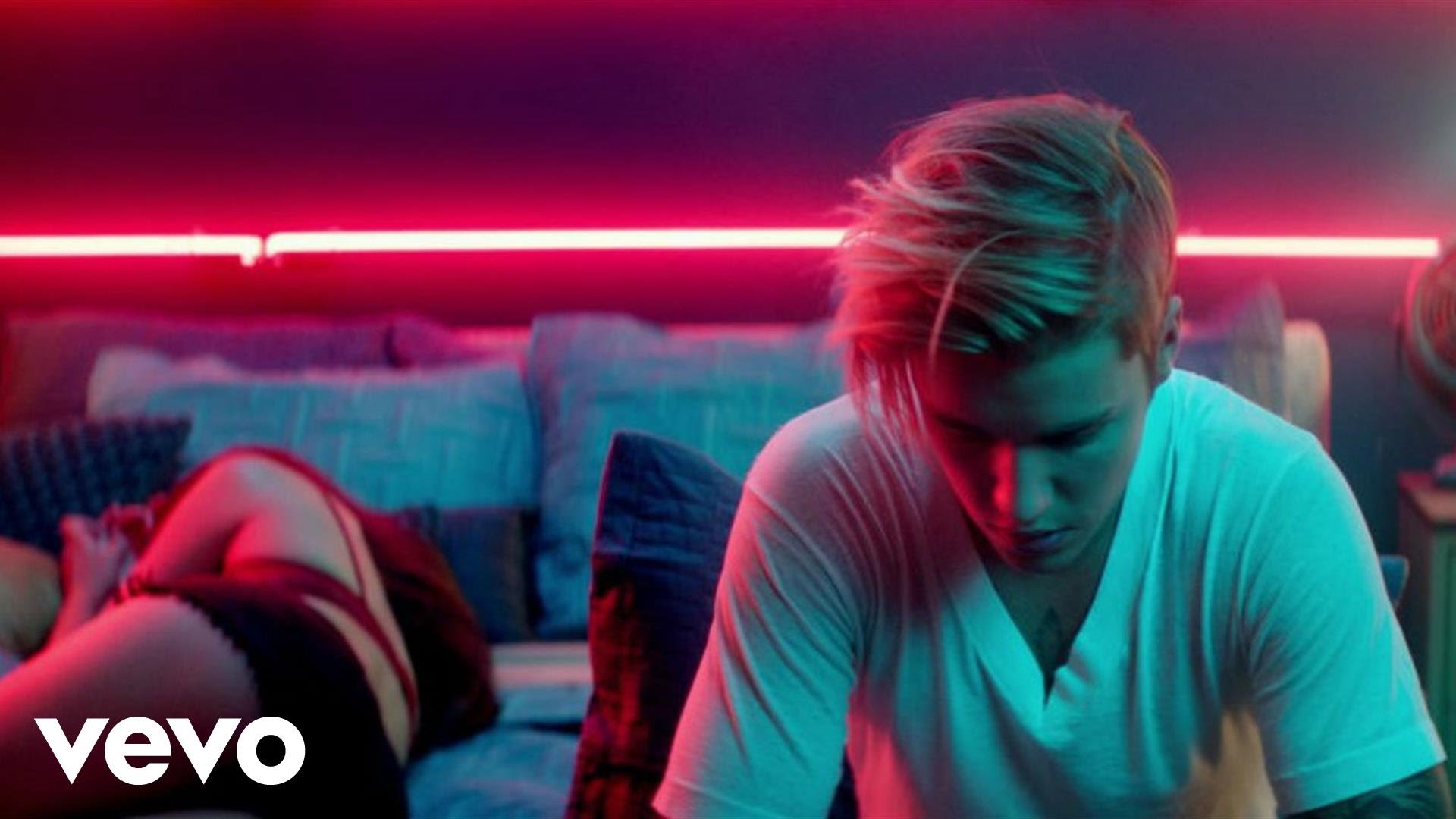 Justin Bieber - What Do You Mean