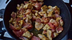 Мясо в горшочке с картофелем