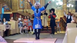 Лезгинка с кинжалами. Мега круто! Самара. Caucasian Dance with Knifes! Superb!