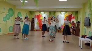 Зажигательный танец педагогов