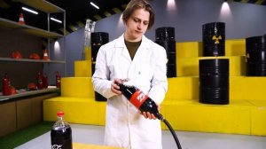 Что если газировать колу гелием, элегазом, кислородом?