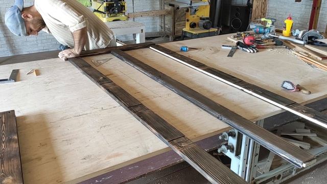 Амбарная дверь своими руками