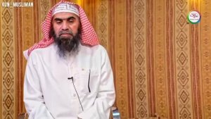 СНАЧАЛА КОЛЕНИ ИЛИ РУКИ ~ШЕЙХ ХАЛИД АЛЬ-ФУЛЕЙДЖ
