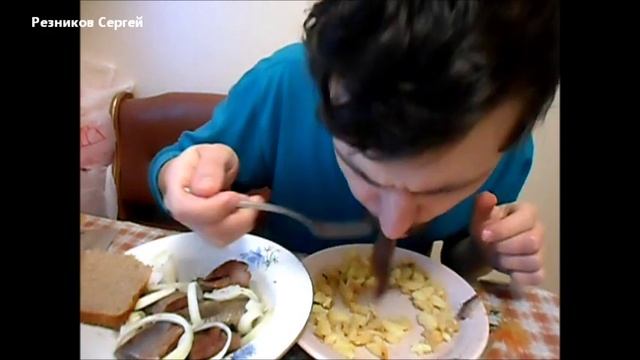 ОБЖОР жареная картошка/Салака х/к в масле с репчатым луком