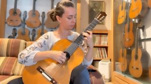 Antonio Torres guitar that belonged to Fransisco Tarrega. Elina Chekan - Prelude no. 2 by Tárrega.