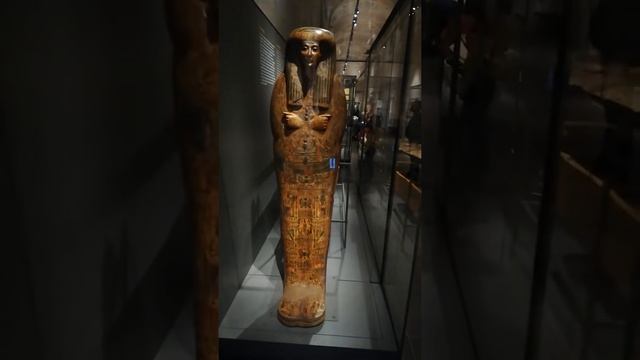 Саркофаги в Египетском музее Италии. Sarcophagi in the Egyptian Museum of Italy.